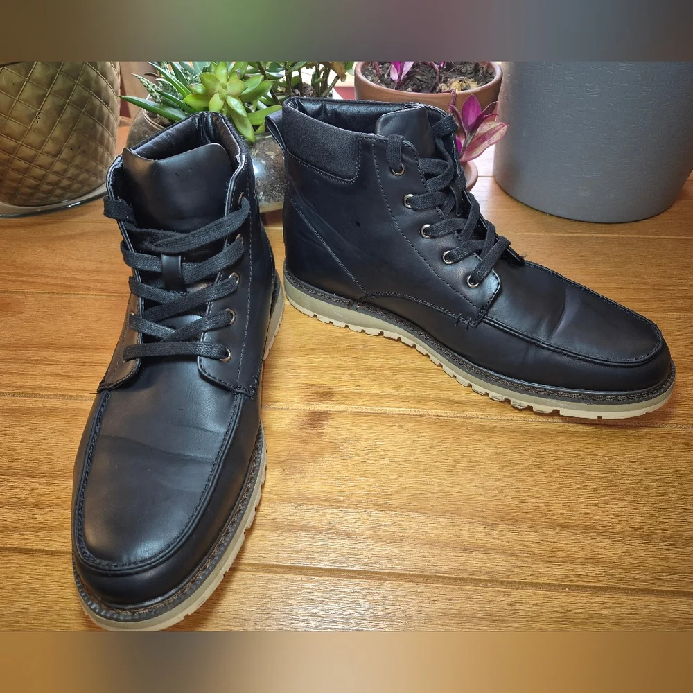 Queensberry London Boots - Size 46 (US 12)‎